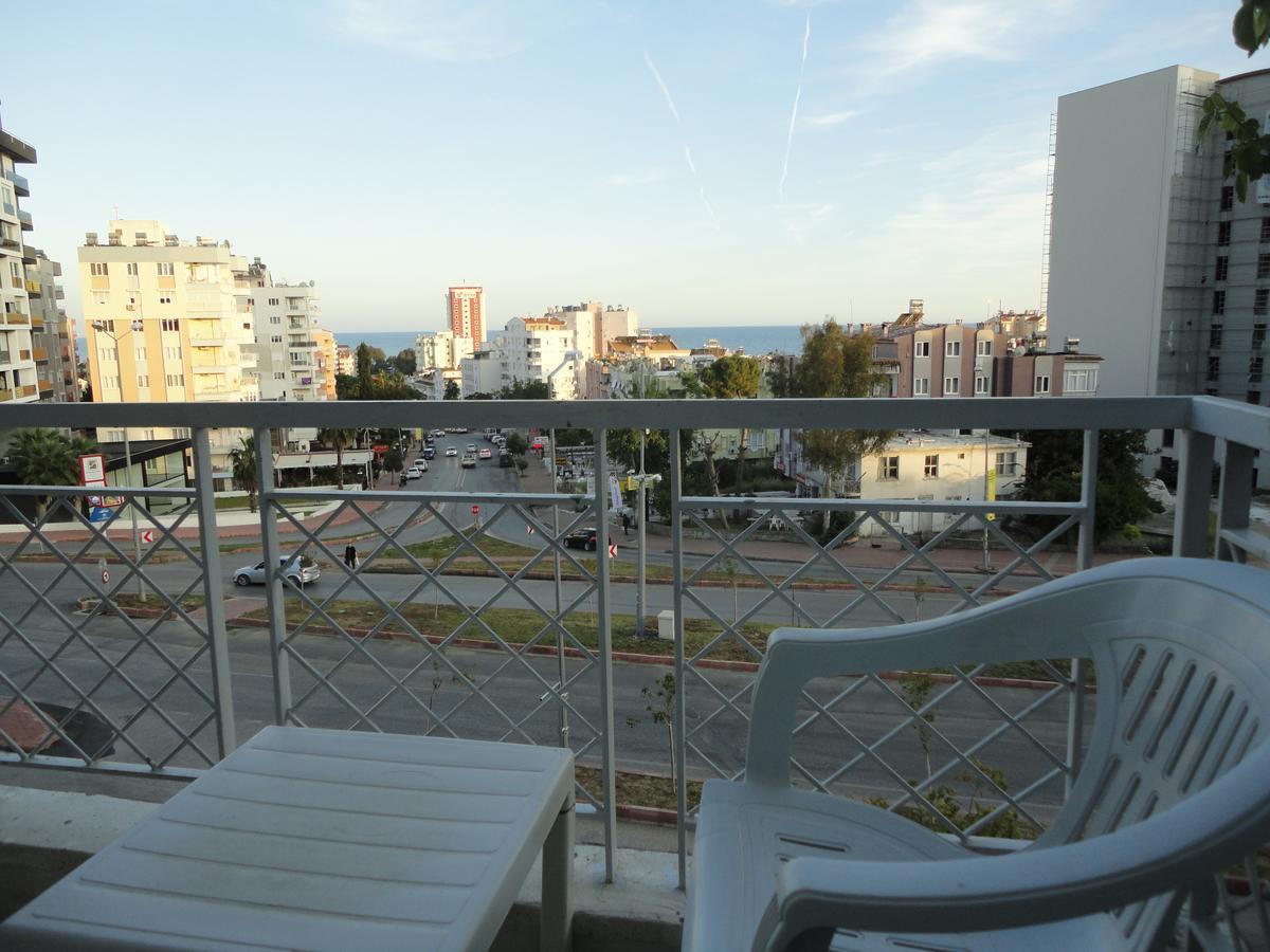 Nurella Pansiyon Antalya Exterior photo